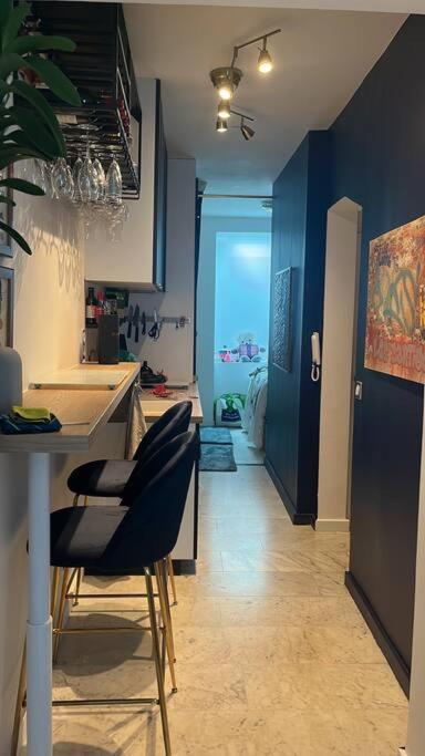 Cosy Renovated 1-bedroom Etoile Appartamento